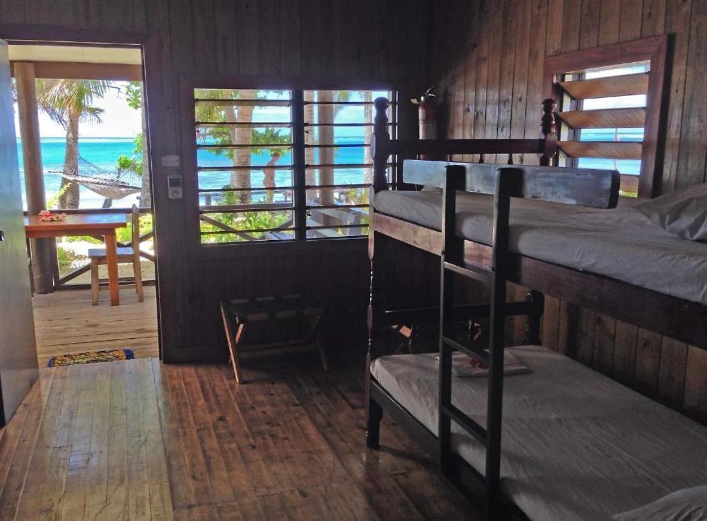 Ratu Kini Dive & Stay Île de Mana Extérieur photo